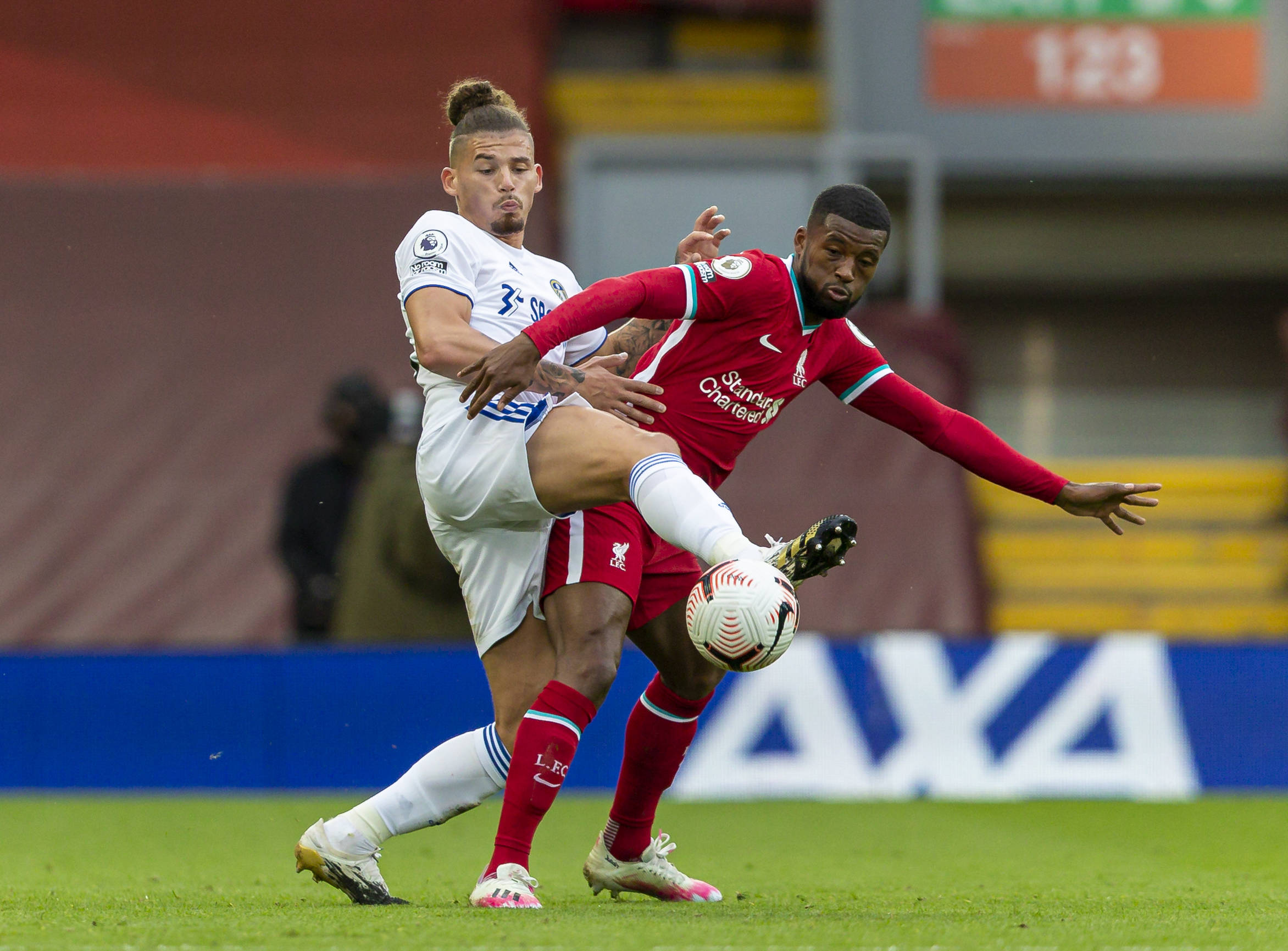 被誉为当时 被誉为当时