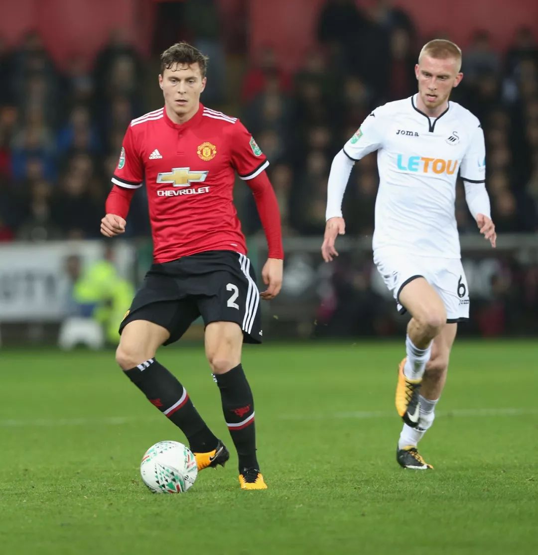 从俱乐部到 从俱乐部到